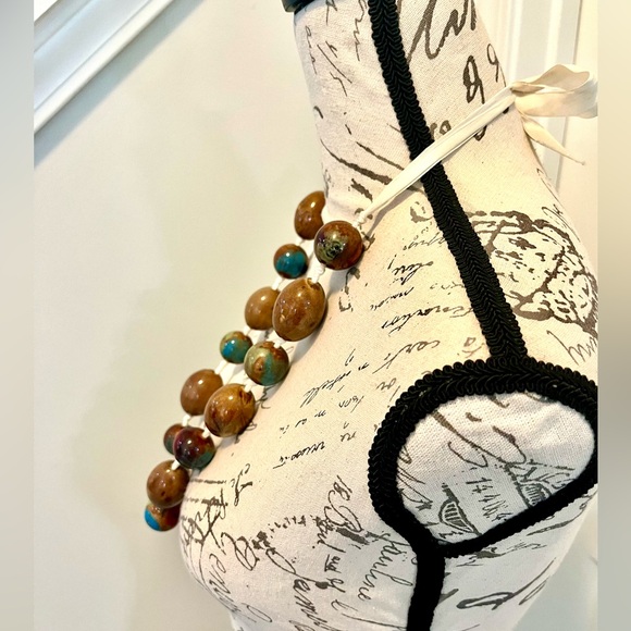 VTG Porcelain Ceramic Artist Glazed Beads Hand knotted Silk Statement Necklace - Picture 6 of 7